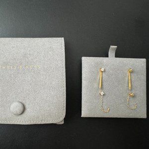 Jewels & Aces earrings - The All Star capsule